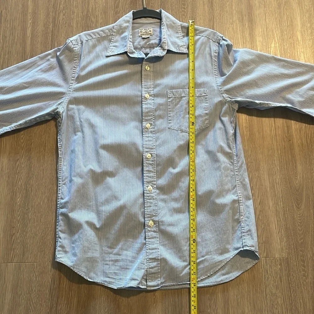 J. Crew Men Light Blue Pinstripe 100% Cotton Button Front Shirt Vintage Classic